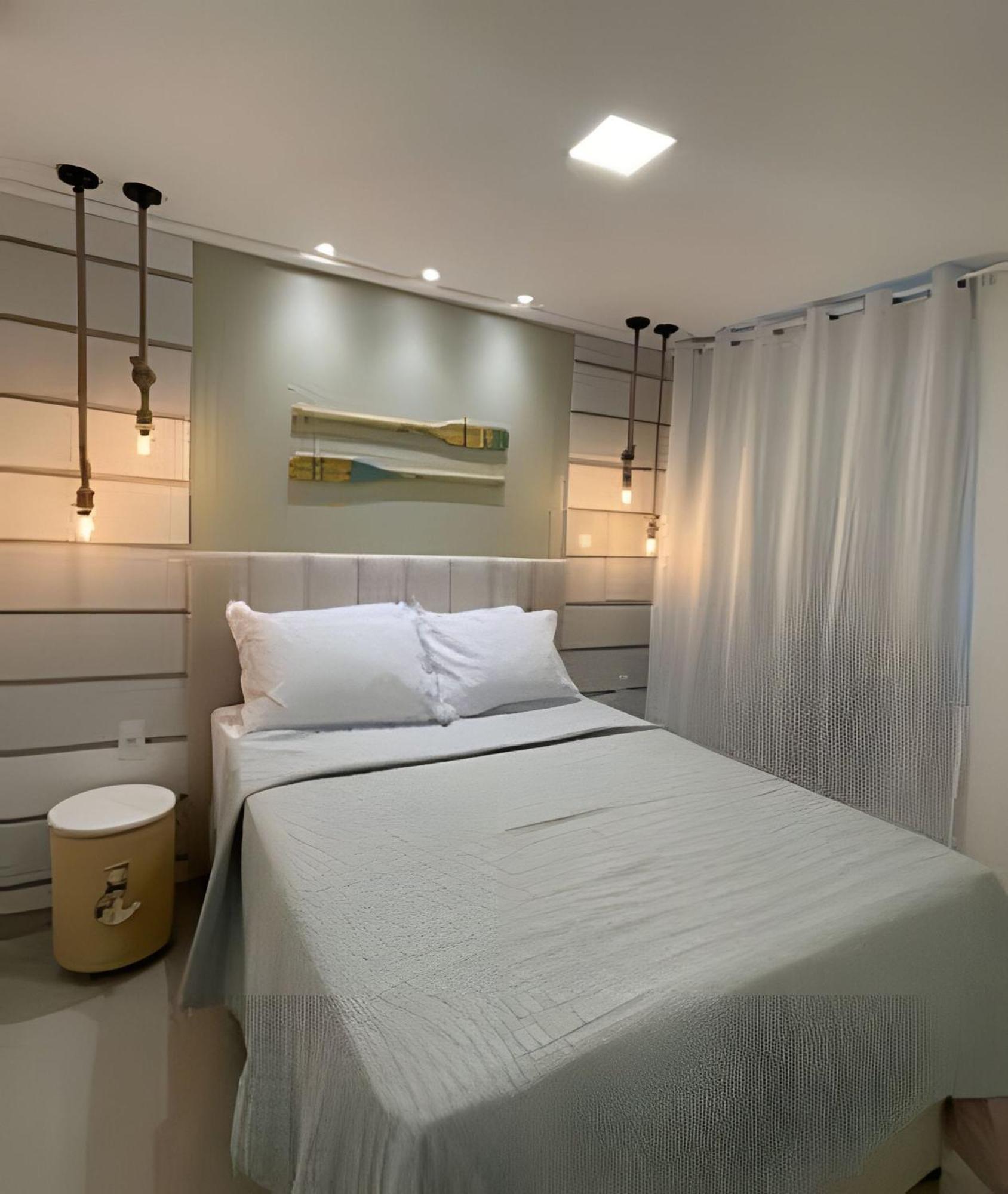 Flat Terreo Com Piscina Privativa *